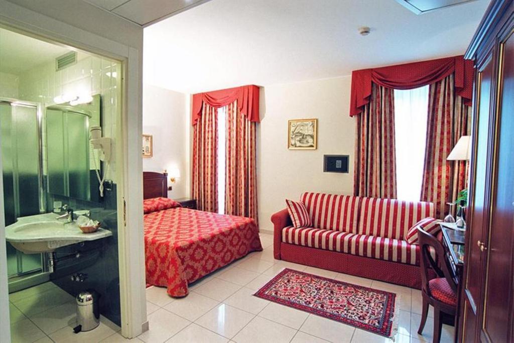 Comfort Quadruple Room,966697828:JPEG